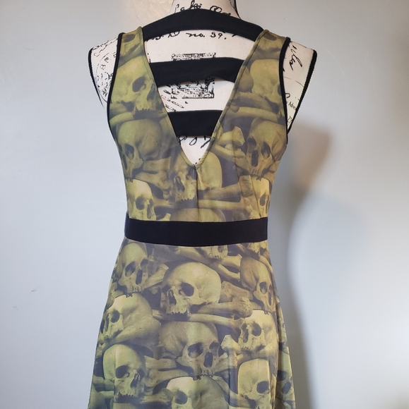 Pre-owned Kreepsville Skull Dress Large - Picture 2 of 7